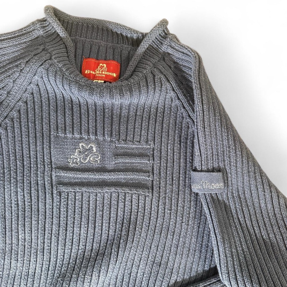 Women’s Ribbed Crewneck Sweater - Light Blue - Picture 2 of 6